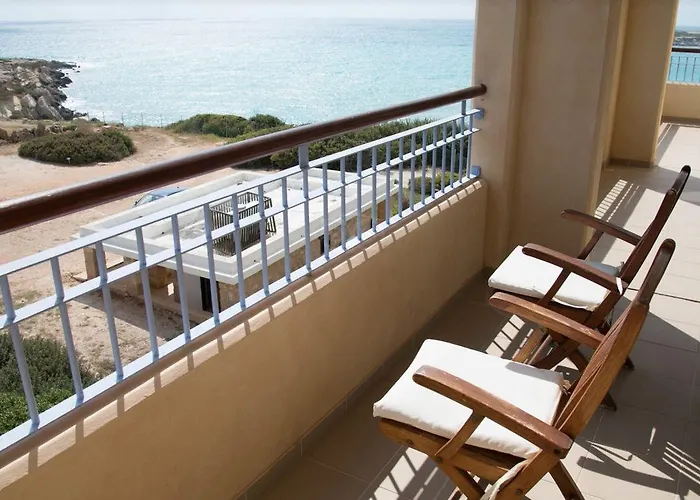 Thalassa Boutique & (adults Only) Отель Пафос